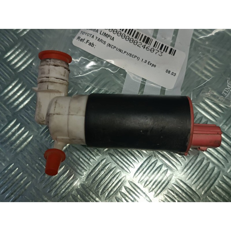 Recambio de bomba limpia para toyota yaris (ncp1/nlp1/scp1) 1.3 expo referencia OEM IAM  CONECTOR 2 PINES TEXTRON