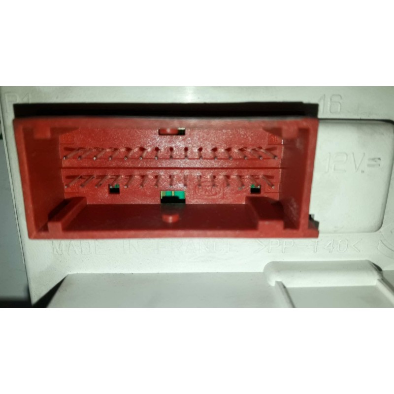 Recambio de pantalla multifuncion para renault megane ii classic berlina expression referencia OEM IAM 8200107839 NS20582475 SAG