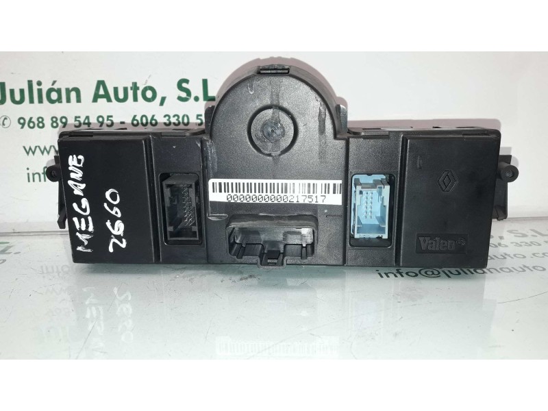 Recambio de mando climatizador para renault megane ii classic berlina expression referencia OEM IAM 8200070752  VALEO