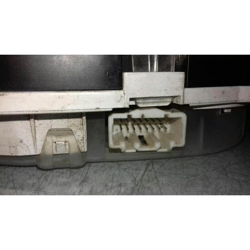 Recambio de cuadro instrumentos para mazda 6 berlina (gg) 2.0 crtd 120 active (4-ptas.) referencia OEM IAM JGGJ6WC  