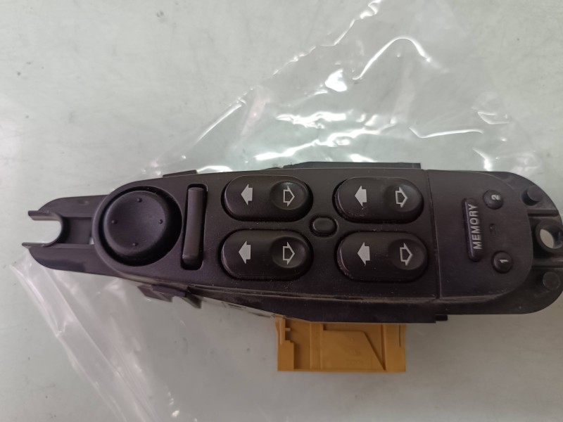 Recambio de mando elevalunas delantero izquierdo para jaguar s-type 3.0 v6 referencia OEM IAM VB6940 AMARILLO CONECTOR 13 + 13 P