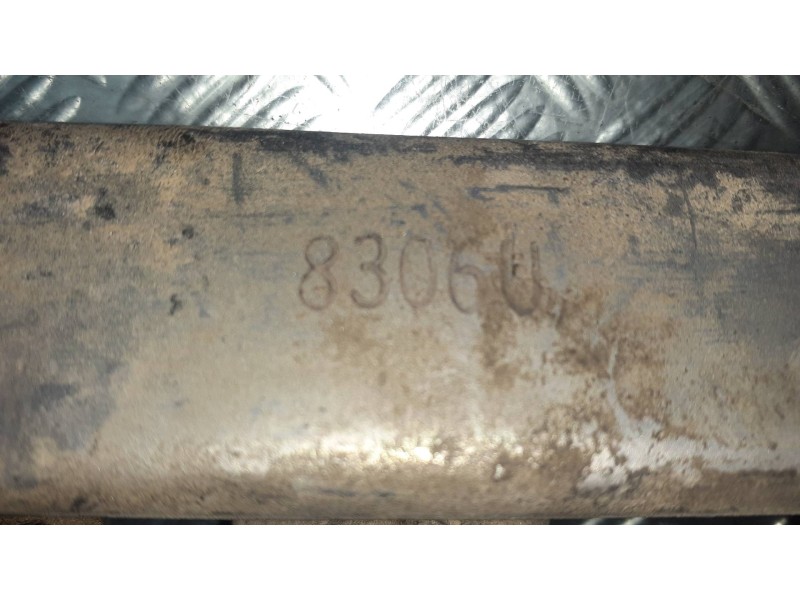 Recambio de rampa inyectora para suzuki swift berlina (mz) gl (5-ptas.) referencia OEM IAM 8306U  