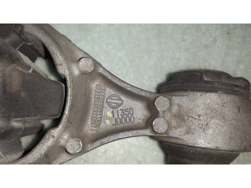 Recambio de soporte motor trasero para nissan qashqai (j10) acenta referencia OEM IAM 11350JD000  DERECHO