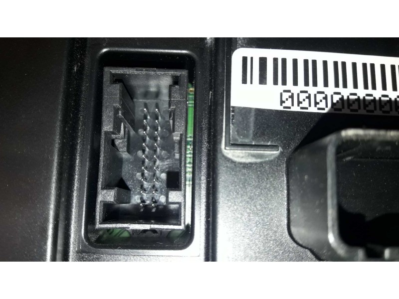 Recambio de mando climatizador para renault megane ii classic berlina expression referencia OEM IAM 8200070752  VALEO