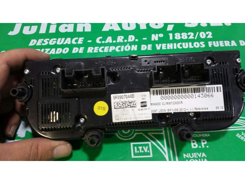 Recambio de mando climatizador para seat leon (5f1) reference referencia OEM IAM 5F0907044D 5HB011215-10 BHTC