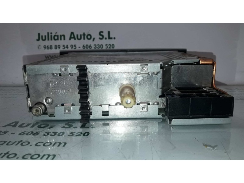 Recambio de sistema audio / radio cd para renault megane ii classic berlina expression referencia OEM IAM 8200256141C 22DC27762 