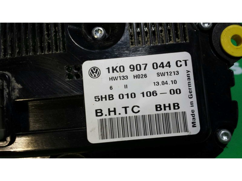 Recambio de mando climatizador para volkswagen touran (1t2) advance bluemotion referencia OEM IAM 1K0907044CT 5HB010106-00 BHTC