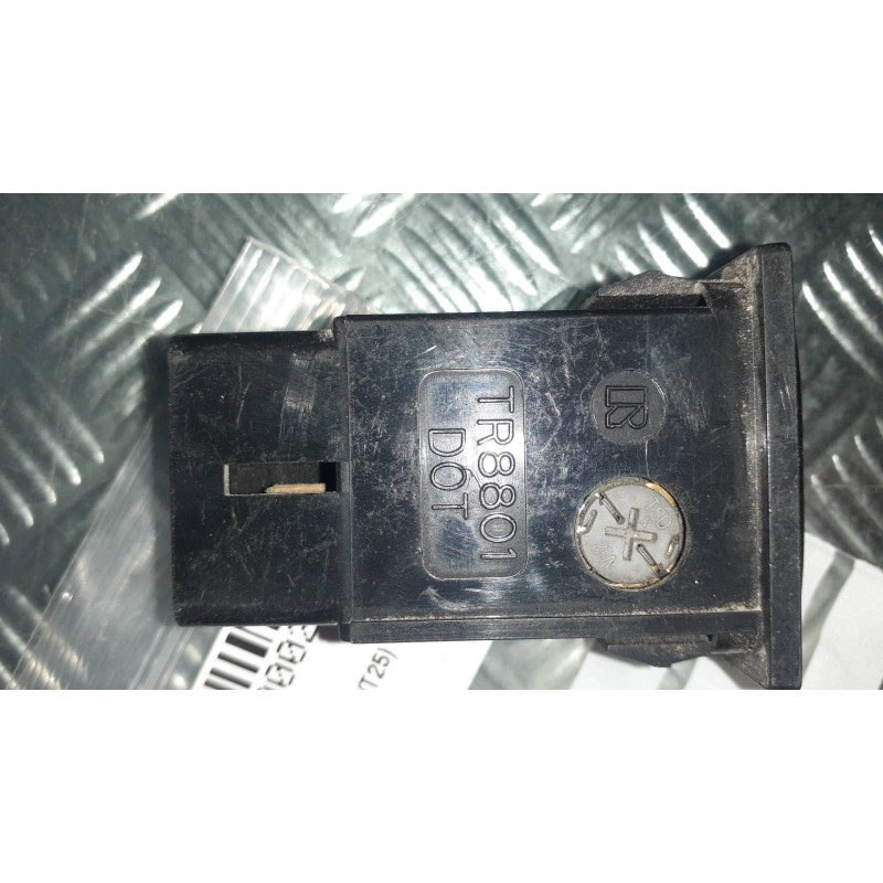 Recambio de interruptor para toyota avensis berlina (t25) 2.0 d4-d executive sedán (4-ptas) referencia OEM IAM TR8801 5481S4N TR