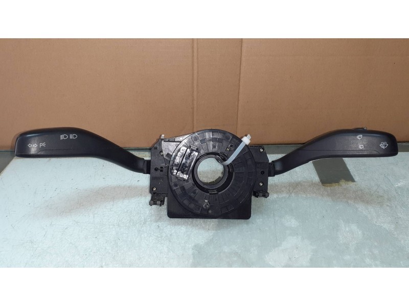 Recambio de mando limpia para seat ibiza (6l1) cool referencia OEM IAM 203257ATW 1263900 15685997