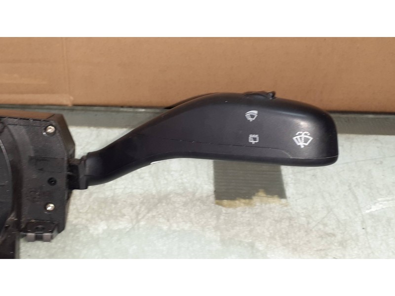 Recambio de mando limpia para seat ibiza (6l1) cool referencia OEM IAM 203257ATW 1263900 15685997