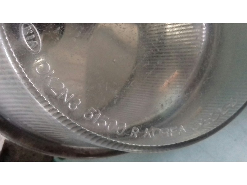 Recambio de faro antiniebla izquierdo para kia carnival ii 2.9 cdri ex referencia OEM IAM 0K2N351500R  