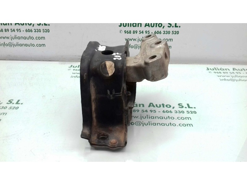 Recambio de soporte motor derecho para peugeot 207 x-line referencia OEM IAM 9654568180  