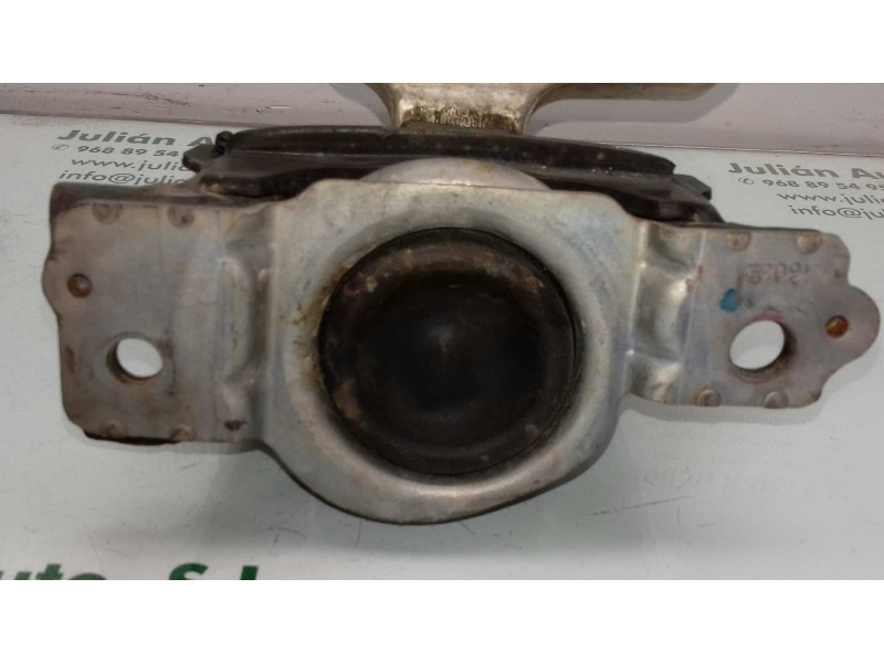 Recambio de soporte motor derecho para peugeot 207 x-line referencia OEM IAM 9654568180  