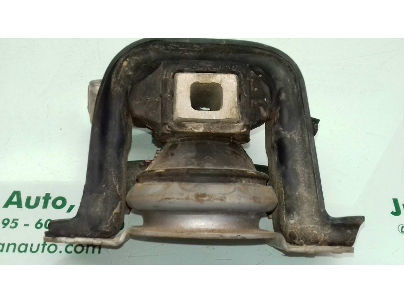 Recambio de soporte motor derecho para peugeot 207 x-line referencia OEM IAM 9654568180  