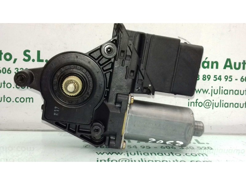 Recambio de motor elevalunas trasero derecho para volkswagen passat berlina (3b2) comfortline referencia OEM IAM 101438202 01308