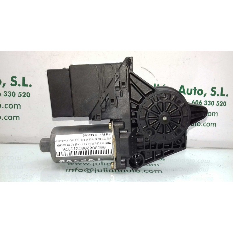 Recambio de motor elevalunas trasero derecho para volkswagen passat berlina (3b2) comfortline referencia OEM IAM 101438202 01308