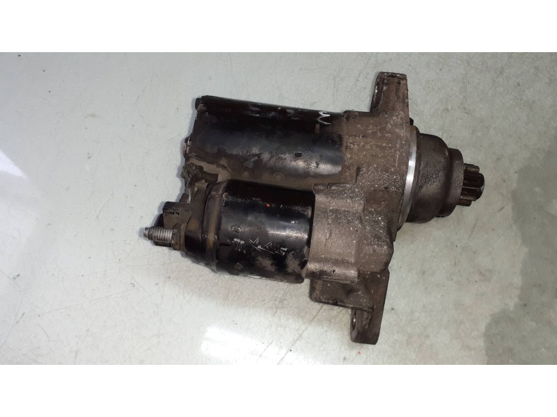 Recambio de motor arranque para seat ibiza (6l1) cool referencia OEM IAM 02T911023G 0001120400 BOSCH