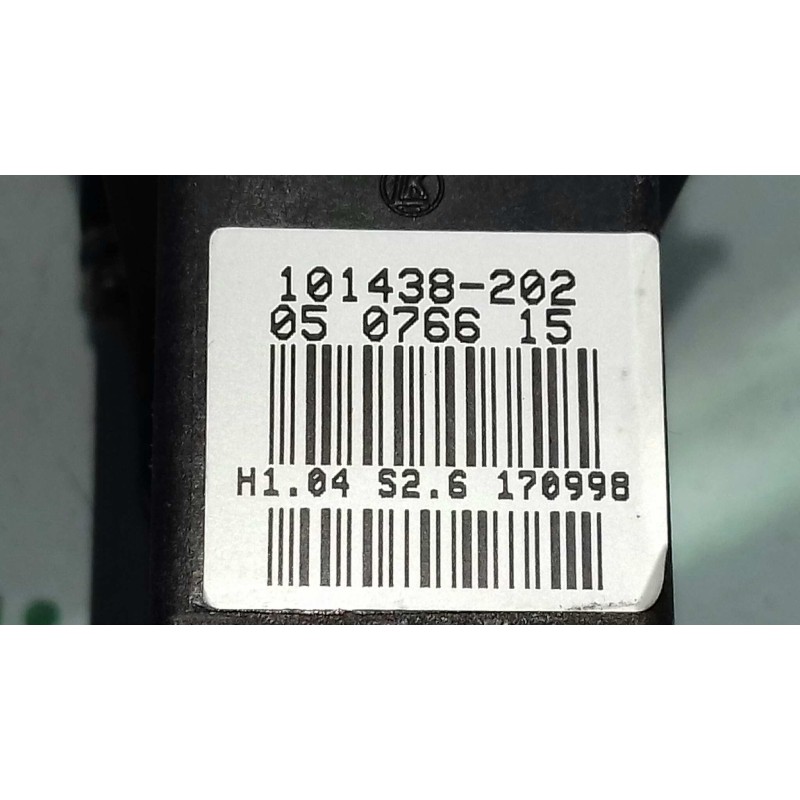 Recambio de motor elevalunas trasero derecho para volkswagen passat berlina (3b2) comfortline referencia OEM IAM 101438202 01308