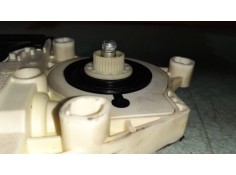 Recambio de motor elevalunas delantero derecho para seat ibiza (6l1) cool referencia OEM IAM 6Q2959802A 104379101 05074100 2