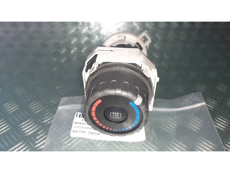 Recambio de mando climatizador para toyota yaris (ksp9/scp9/nlp9) básico referencia OEM IAM 758734 55903 CONECTOR 9 PINES