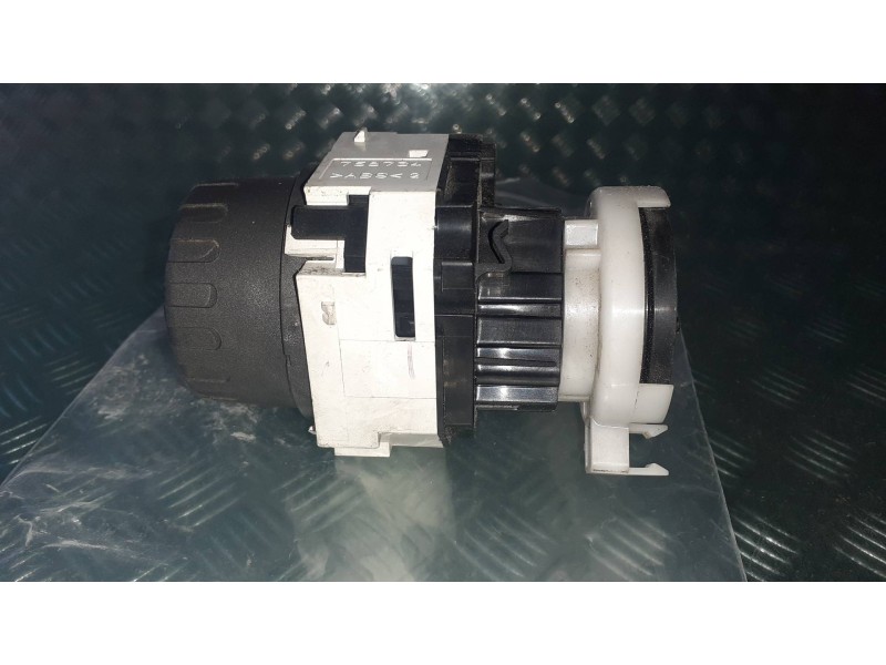 Recambio de mando climatizador para toyota yaris (ksp9/scp9/nlp9) básico referencia OEM IAM 758734 55903 CONECTOR 9 PINES