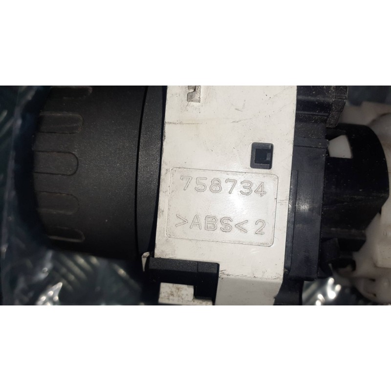 Recambio de mando climatizador para toyota yaris (ksp9/scp9/nlp9) básico referencia OEM IAM 758734 55903 CONECTOR 9 PINES
