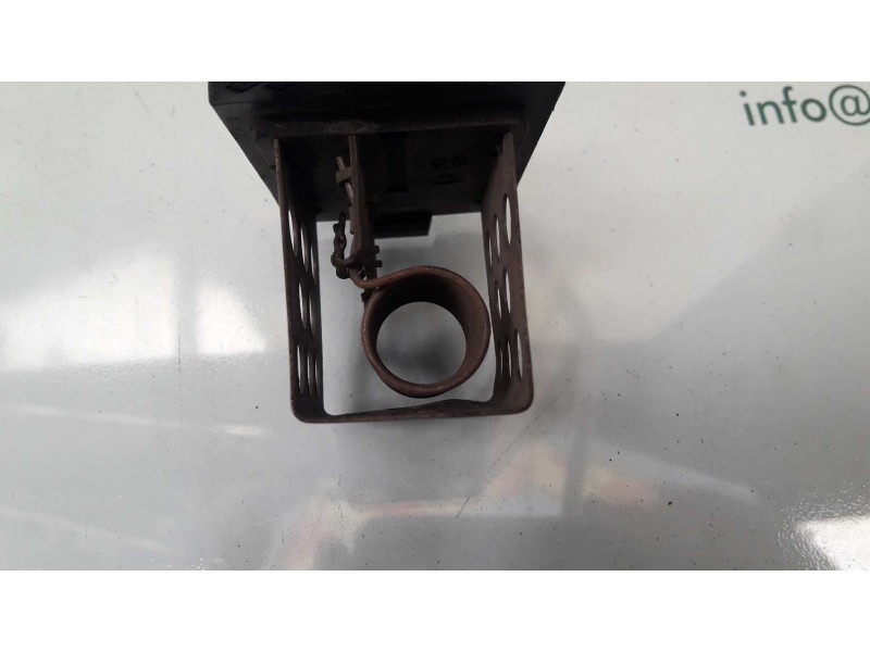 Recambio de resistencia calefaccion para citroen xsara picasso 2.0 hdi 90 sx top referencia OEM IAM 9641212480  3 PINES