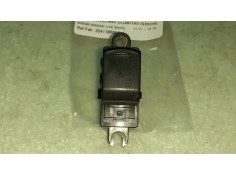 Recambio de mando elevalunas delantero derecho para nissan qashqai (j10) acenta referencia OEM IAM 25411BR00A CONECTOR 5 PINES 