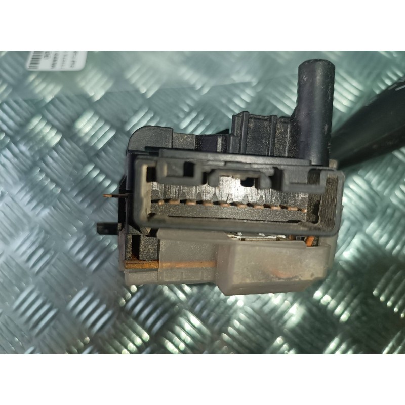 Recambio de mando limpia para toyota corolla (e12) 1.6 linea luna berlina referencia OEM IAM 02290173738 173738 173647
