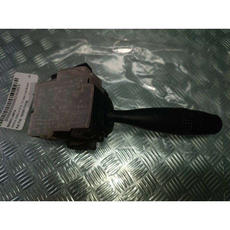 Recambio de mando limpia para toyota corolla (e12) 1.6 linea luna berlina referencia OEM IAM 02290173738 173738 173647