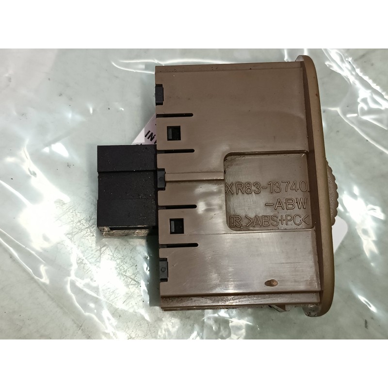Recambio de interruptor para jaguar s-type 3.0 v6 referencia OEM IAM XR8313740  CONECTOR 4 PINES