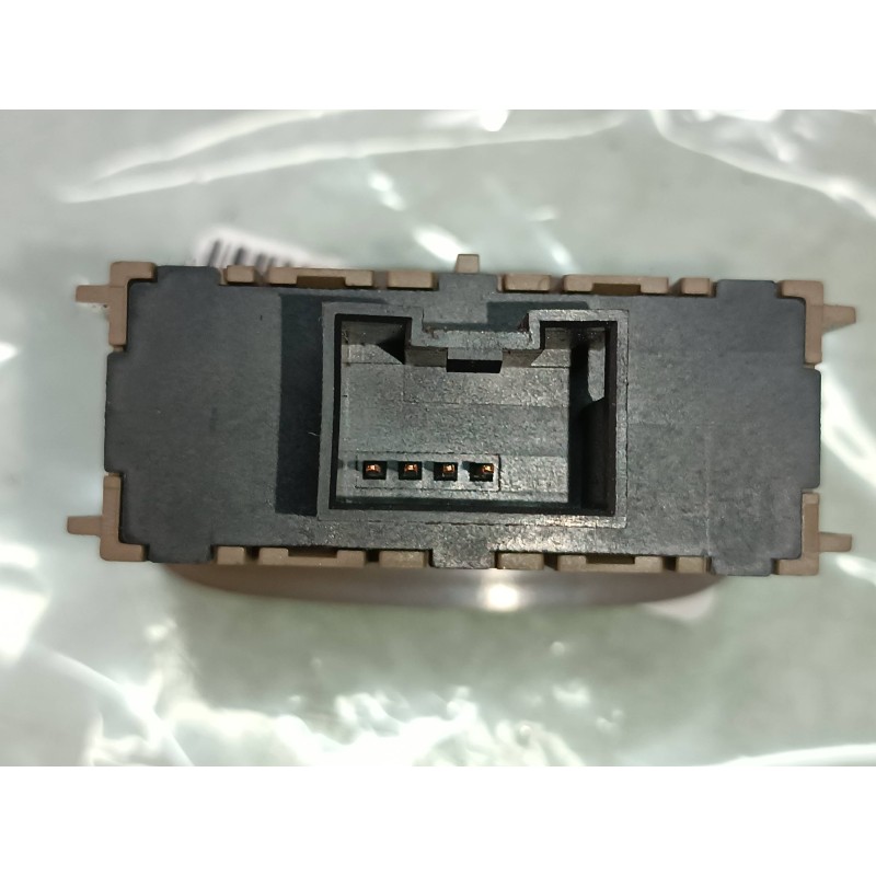 Recambio de interruptor para jaguar s-type 3.0 v6 referencia OEM IAM XR8313740  CONECTOR 4 PINES