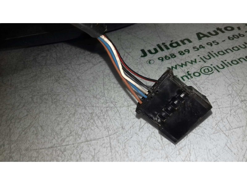 Recambio de retrovisor derecho para volkswagen passat berlina (3b2) comfortline referencia OEM IAM 3B0857934  ELECTRICO