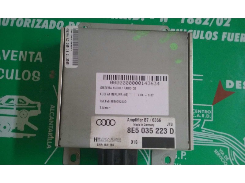 Recambio de sistema audio / radio cd para audi a4 berlina (8e) referencia OEM IAM 8E5035223D  HARMAN BECKER