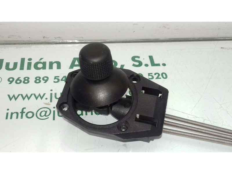 Recambio de retrovisor derecho para seat cordoba berlina (6l2) fresh referencia OEM IAM 876048  MANUAL