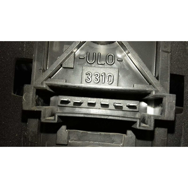 Recambio de piloto trasero derecho para mercedes-benz clase a (w168) 170 cdi (168.008) referencia OEM IAM 3310R  