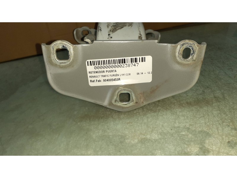 Recambio de retenedor puerta para renault trafic furgón l1h1 2,7t referencia OEM IAM 904005453R 93458937 BISAGRA TRASERA