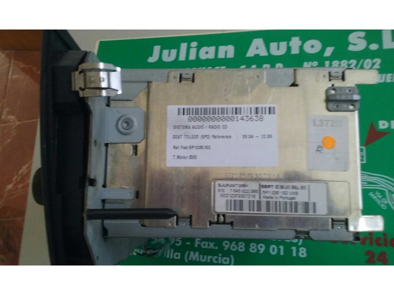 Recambio de sistema audio / radio cd para seat toledo (5p2) reference referencia OEM IAM 5P1035152 5P1035152VXB BLAUPUNKT