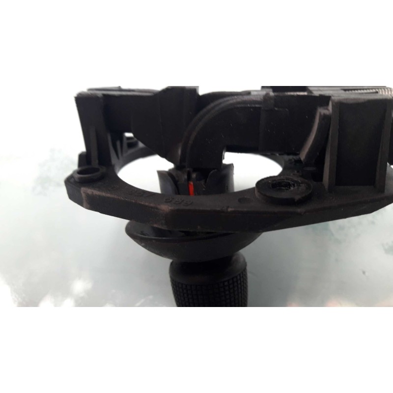 Recambio de retrovisor derecho para seat cordoba berlina (6l2) stella referencia OEM IAM 836194  MANUAL