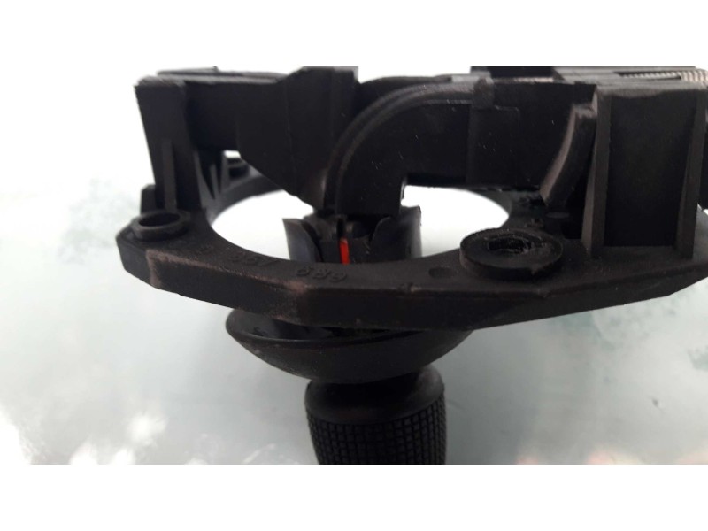 Recambio de retrovisor derecho para seat cordoba berlina (6l2) stella referencia OEM IAM 836194  MANUAL