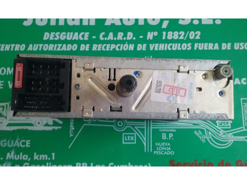 Recambio de sistema audio / radio cd para volkswagen passat berlina (3b3) comfortline referencia OEM IAM 1J0035186E  BLAUPUNKT