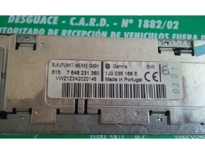 Recambio de sistema audio / radio cd para volkswagen passat berlina (3b3) comfortline referencia OEM IAM 1J0035186E  BLAUPUNKT
