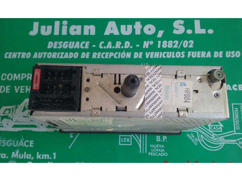 Recambio de sistema audio / radio cd para volkswagen passat berlina (3b3) referencia OEM IAM 1J0035186E  BLAUPUNKT