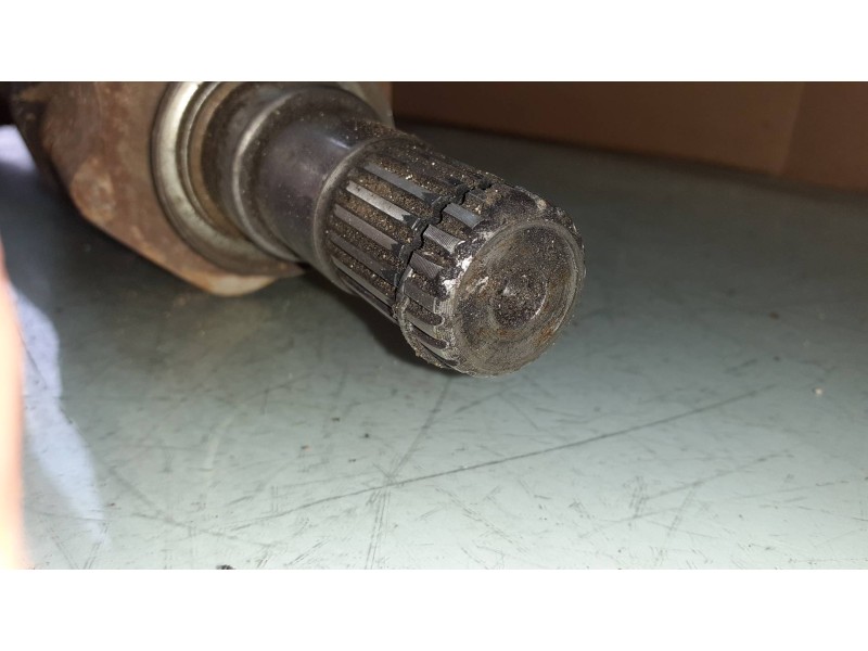 Recambio de transmision delantera derecha para toyota yaris live referencia OEM IAM 8250130595012 43410D180G 