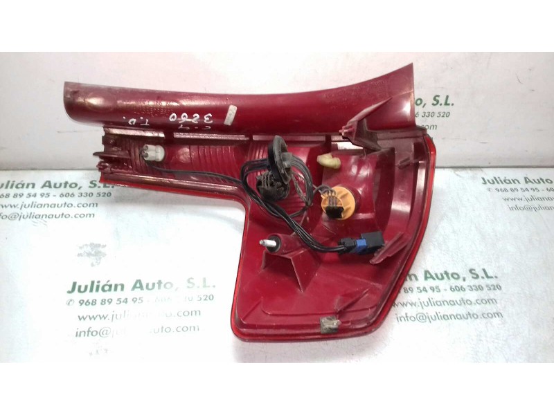 Recambio de piloto trasero derecho para citroen c4 berlina vtr plus referencia OEM IAM 9655863980 79998D VISTEON