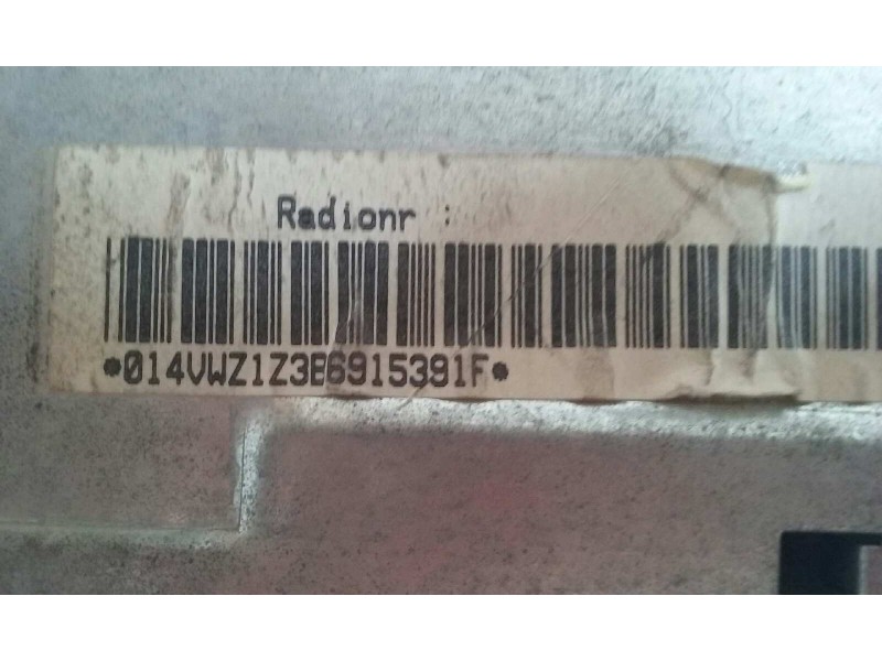 Recambio de sistema audio / radio cd para volkswagen passat berlina (3b3) referencia OEM IAM 1J0035186E  BLAUPUNKT