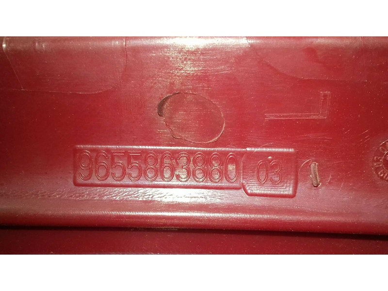 Recambio de piloto trasero izquierdo para citroen c4 berlina vtr plus referencia OEM IAM 9655863880 VISTEON SUPERIOR