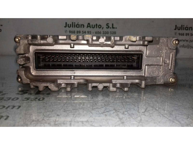 Recambio de centralita motor uce para volkswagen polo berlina (6n1) básico referencia OEM IAM 030906027AA 0261204617 BOSCH