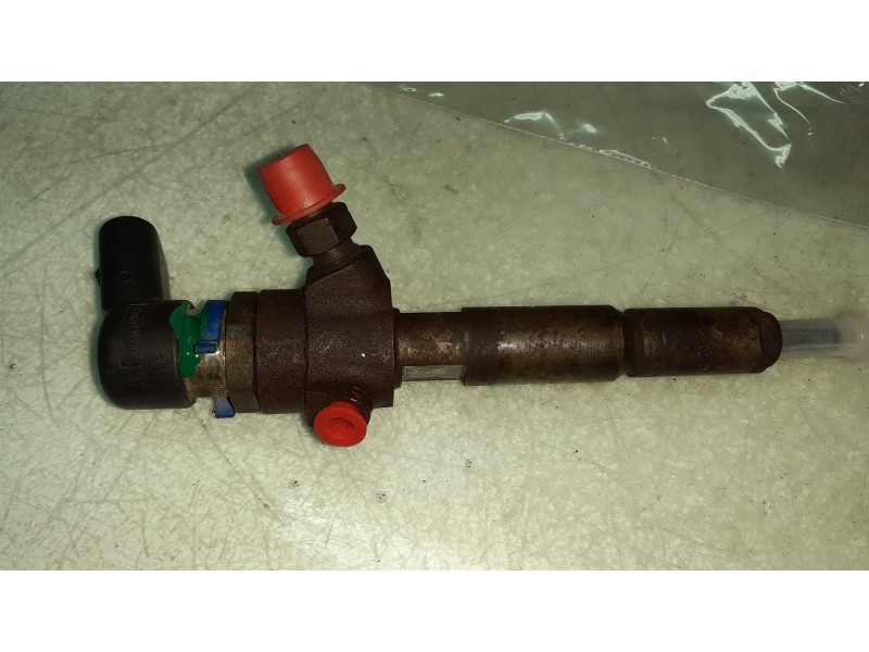 Recambio de inyector para ford tourneo connect (tc7) kombi b. corta (2006) referencia OEM IAM 7T1Q9F593AB ADQTL 