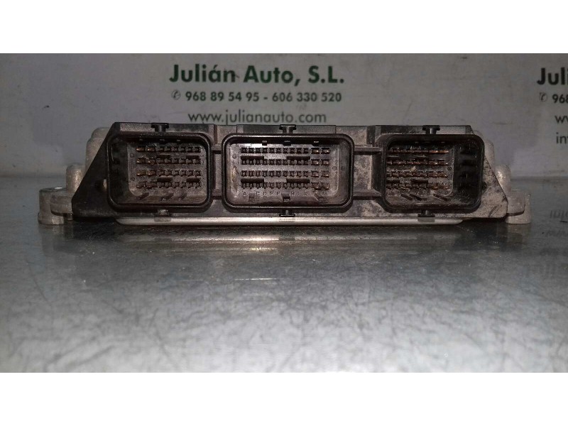 Recambio de centralita motor uce para citroen c4 berlina vtr plus referencia OEM IAM 0281013332 9653958980 BOSCH